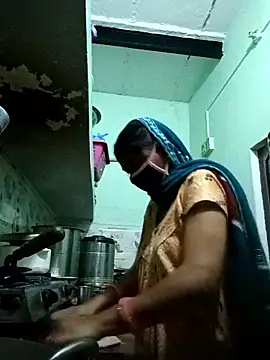 Cute-Charvii online show from February 2026 01:44:02 AM