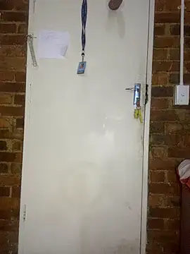 21shazzy online show from February 2026 02:15:02 AM