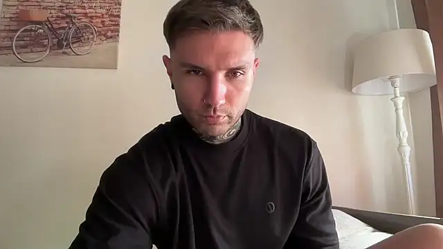 Larsskeet online show from September 2025 01:45:01 PM