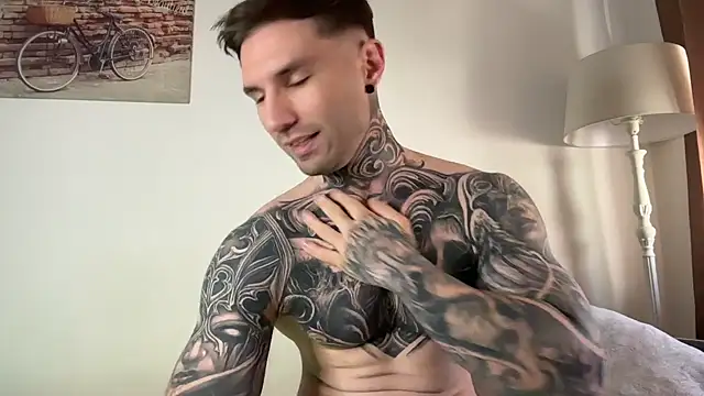 Larsskeet online show from September 2025 10:28:01 AM