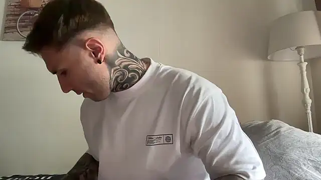 Larsskeet online show from September 2025 01:14:02 PM