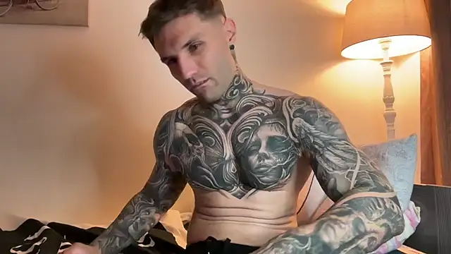 Larsskeet online show from September 2025 05:05:02 PM