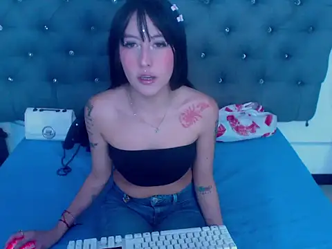 Snapshot of XXXMelanySexyBodyHotXXX chatting on October 2025 01:28:02 PM XXXMelanySexyBodyHotXXX online show from October 2025 01:28:02 PM