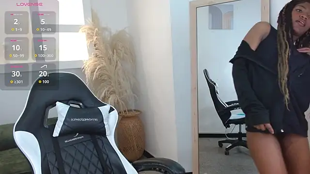 onyx ebony online show from October 2025 01:21:02 PM