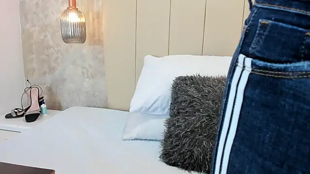 Snapshot of Daksha_a chatting on October 2025 06:37:01 PM Daksha a online show from October 2025 06:37:01 PM