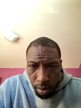 Snapshot of chocolatedilf chatting on September 2025 06:00:01 PM chocolatedilf online show from September 2025 06:00:01 PM