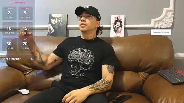 Snapshot of Apolo_Burton chatting on October 2025 09:01:01 PM Apolo Burton online show from October 2025 09:01:01 PM