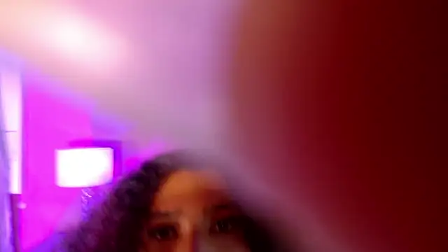 Snapshot of _IsabellaRousse chatting on October 2025 07:01:01 PM IsabellaRousse online show from October 2025 07:01:01 PM