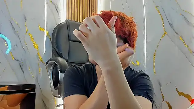 Snapshot of Marian_Cristal chatting on February 2026 03:29:02 AM Marian Cristal online show from February 2026 03:29:02 AM