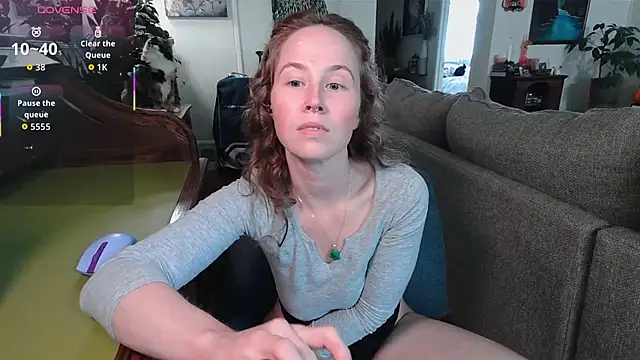 wutangwendy online show from October 2025 09:00:02 PM