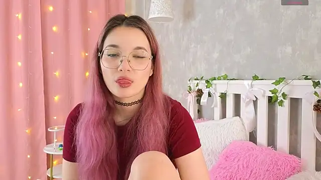 vivyboo111 online show from May 2026 08:03:01 PM