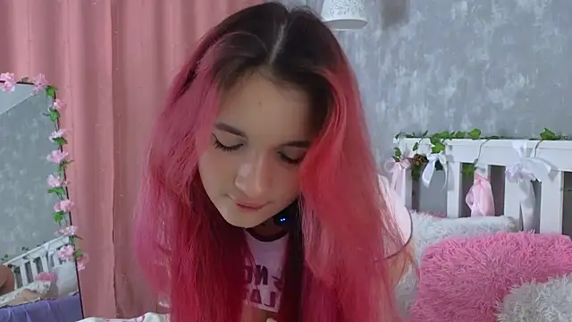 vivyboo111 online show from June 2026 08:07:01 PM