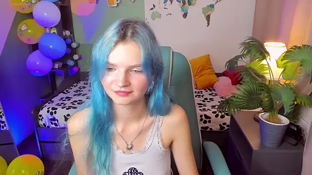 Snapshot of Lika_Sky chatting on September 2025 03:38:02 PM Lika Sky online show from September 2025 03:38:02 PM