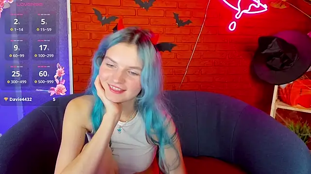 Snapshot of Lika_Sky chatting on October 2025 11:32:02 PM Lika Sky online show from October 2025 11:32:02 PM