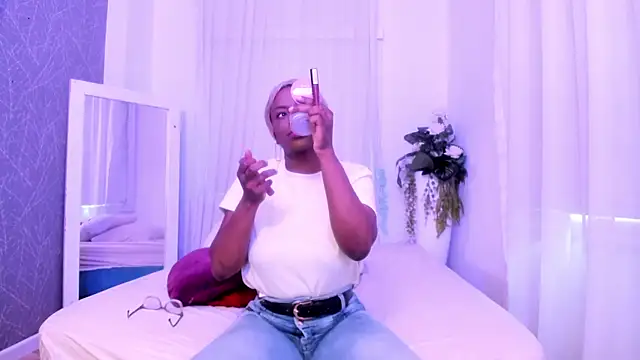 LolaJenkinss online show from October 2025 01:14:01 PM