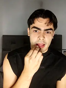 Snapshot of Mason_grey chatting on October 2025 02:06:01 AM Mason grey online show from October 2025 02:06:01 AM