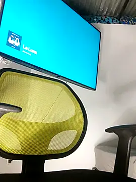 Snapshot of Mason_grey chatting on October 2025 12:31:02 AM Mason grey online show from October 2025 12:31:02 AM