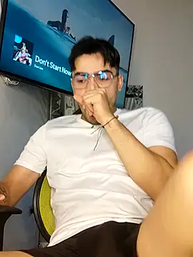 Snapshot of Mason_grey chatting on October 2025 12:34:02 PM Mason grey online show from October 2025 12:34:02 PM