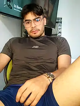 Snapshot of Mason_grey chatting on October 2025 12:31:01 PM Mason grey online show from October 2025 12:31:01 PM