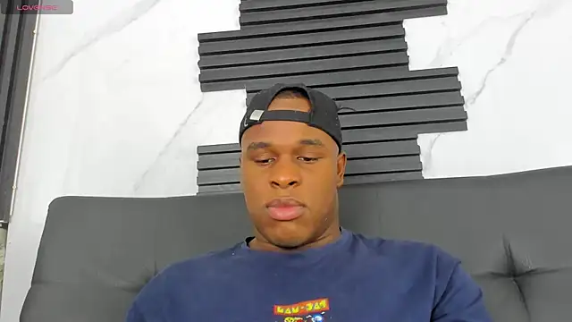 Snapshot of Amun_obsidian chatting on October 2025 12:56:02 PM Amun obsidian online show from October 2025 12:56:02 PM