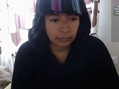 Acelinrose online show from May 2026 12:10:01 PM