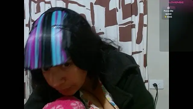 Acelinrose online show from June 2026 02:53:01 AM