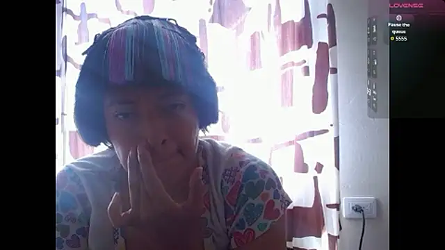 Acelinrose online show from June 2026 06:28:02 PM