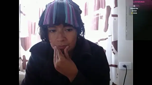 Acelinrose online show from June 2026 06:50:01 PM