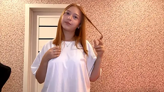 FieryAmelia online show from September 2025 08:31:02 AM