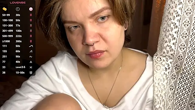 Snapshot of SabrinaFolts chatting on November 2025 04:28:02 PM SabrinaFolts online show from November 2025 04:28:02 PM