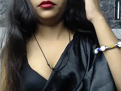 Sweey Bebo online show from November 2025 06:19:02 PM