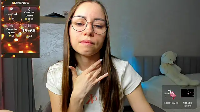 Snapshot of fun_nd_bun chatting on April 2026 01:42:01 AM fun nd bun online show from April 2026 01:42:01 AM