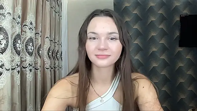 KamFykes online show from September 2025 05:11:02 AM