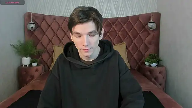 Snapshot of alfred_joness chatting on October 2025 06:46:01 AM alfred joness online show from October 2025 06:46:01 AM