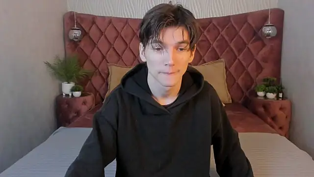 Snapshot of alfred_joness chatting on October 2025 06:50:02 AM alfred joness online show from October 2025 06:50:02 AM