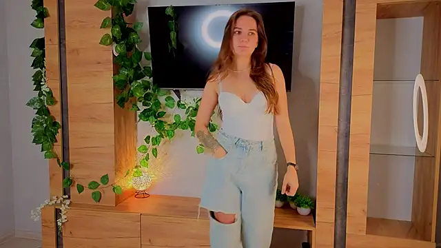 Snapshot of TiffanyBrooklin chatting on September 2025 04:43:02 PM TiffanyBrooklin online show from September 2025 04:43:02 PM