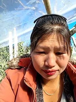 diamond-- online show from November 2025 02:14:02 AM