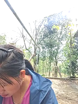 diamond-- online show from December 2025 12:38:02 AM