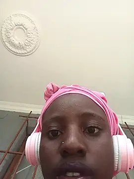 Snapshot of BlackPearl_19 chatting on March 2026 07:27:01 AM BlackPearl 19 online show from March 2026 07:27:01 AM