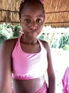 Snapshot of BlackPearl_19 chatting on April 2026 06:25:01 AM BlackPearl 19 online show from April 2026 06:25:01 AM