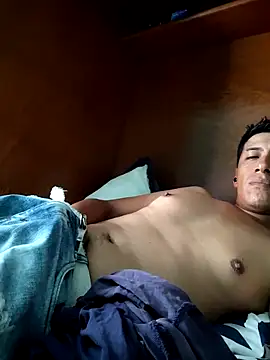 Carlos27hot online show from September 2025 04:08:02 PM