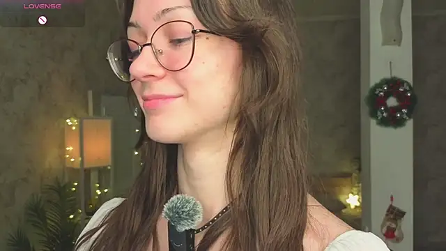 ReneeLippeatt online show from January 2026 07:27:02 PM