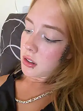 Ayla wiens online show from March 2026 05:39:01 PM