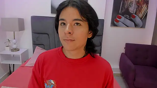 Angel Dustts online show from October 2025 08:13:02 PM