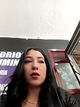  Luna-1 online show from October 2025 03:12:01 PM