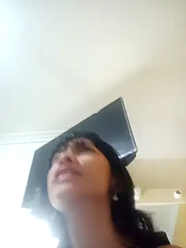 Snapshot of xoxo_milk chatting on October 2025 04:48:02 PM xoxo milk online show from October 2025 04:48:02 PM