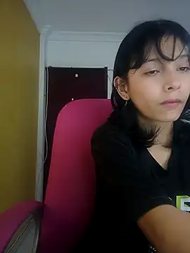 Snapshot of xoxo_milk chatting on November 2025 07:47:01 PM xoxo milk online show from November 2025 07:47:01 PM