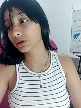 xoxo milk online show from March 2026 07:53:01 PM