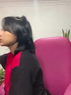 xoxo milk online show from March 2026 07:47:02 AM