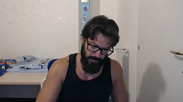 muscoloporco online show from October 2025 09:01:01 PM